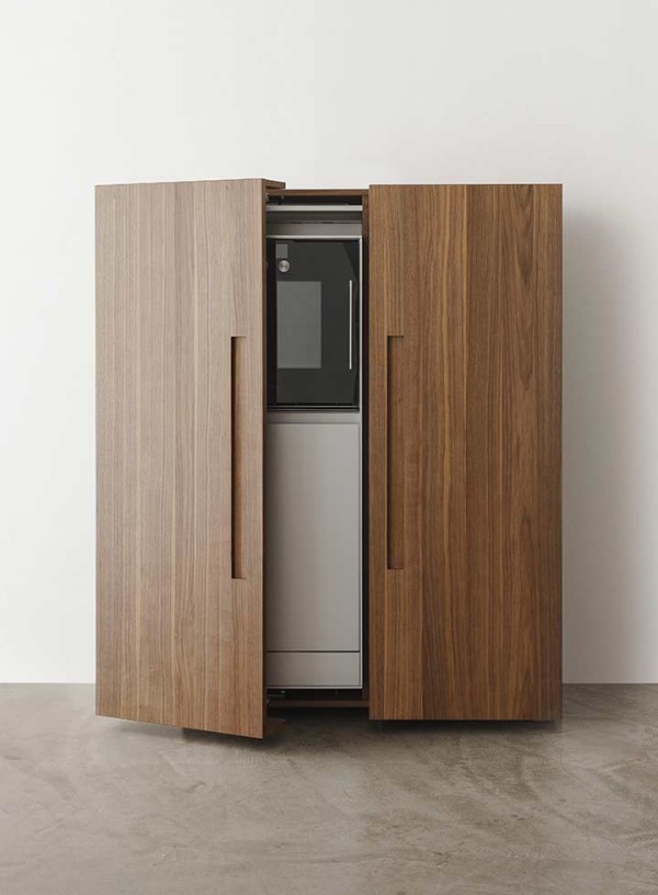 bulthaup-produkte_b-2_kueche-geraeteschrank-offen-ofen-stauraum_braun-grau